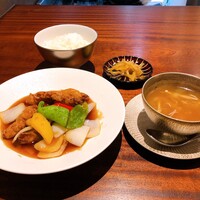新中国料理HARAKAWA 北新地店 - ランチ 酢豚