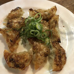 ラッキー餃子会館 - 