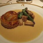 アピシウス - フォアグラパイ包み焼き