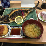 Gunjou - 焼魚定食