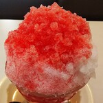 野ばら - 氷に明治屋の赤いシロップをかけただけの「氷いちご」は俺がイメージする代表的かき氷