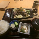 宮崎地鶏炭火焼 車 - 