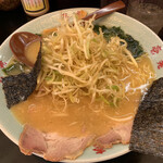 壱発ラーメン - ねぎラーメン(味噌)¥800