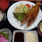 Washokuya Nakani-Shi - エビフライ定食