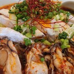 鶏そば・ラーメン Tonari - 牡蛎たっぷり