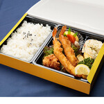 南海ケータリングサービス株式会社 - 料理写真:エビフライ弁当