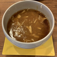 蔭山樓 表参道店 - ふかひれ入りあんかけ麺