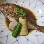 はつしろ - 骨まで食べられるように炊かれた鯛も一人一尾！(2011/11)