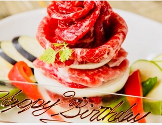 Yakiniku Hajime - 基特製肉ケーキでお祝いしましょう☆  ※要予約