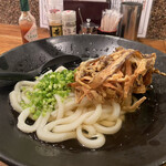 博多うどん酒場イチカバチカ - ゴボ天うどん　690円（冷や）