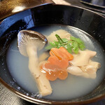 つる由 - 大きなしめじと蛤