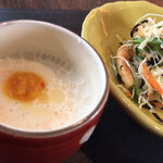 玄米自然食&デザート あかり屋ごはん - 料理写真:前菜（自家製のお豆腐＆サラダ）