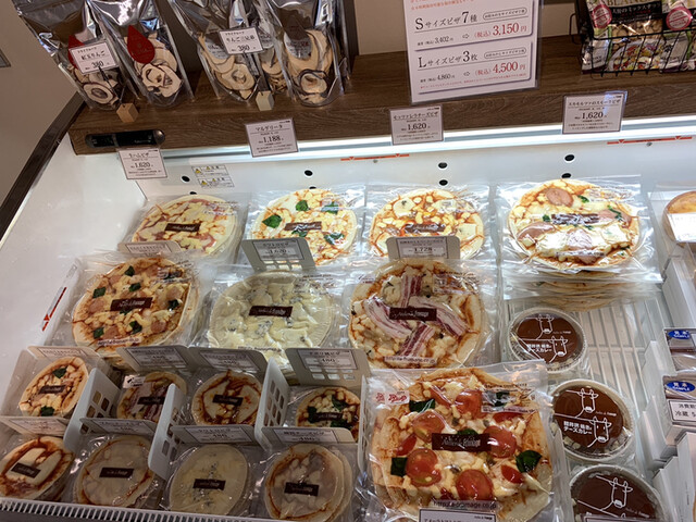 アトリエ ド フロマージュ 軽井沢チーズスイーツの店 Atelier De Fromage 軽井沢 ケーキ 食べログ