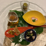 仙郷樓 奥の樹々 - 