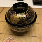 仙郷樓 奥の樹々 - 