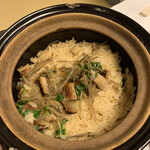 仙郷樓 奥の樹々 - 