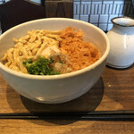 Hakata Akachokobe - 狢(むじな)ぶっかけうどん¥740＋中盛¥50