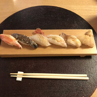 伊勢鮨 - 