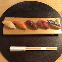伊勢鮨 - 