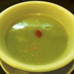 中国麺飯 勇 - アボカドのスープ