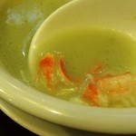 中国麺飯 勇 - アボカドのスープカニ入り