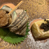 鮨 七海 - 焼きもろこし豆腐キャビア乗せ、姫サザエ