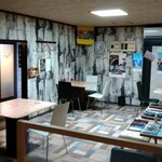 里伊 - テーブル