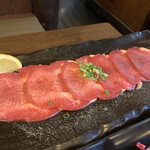 焼肉 多牛 - 上タン