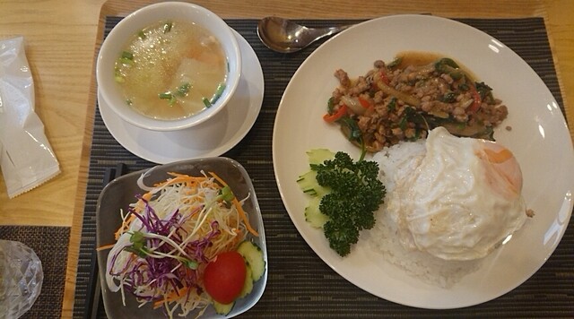 タイ インター テラス Thai Inter Terrace 松本 タイ料理 食べログ