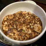 チャイナキッチン麻婆 - ハーフセット©のマーボー丼(増量)