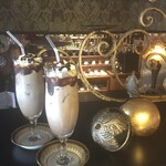 カフェ ファイブ - アイスカフェモカ