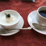フランス料理 オーロラ(ホテルニューイタヤ) - デザートとコーヒー