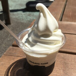 長門牧場 - ソフトクリーム on the コーヒーゼリー