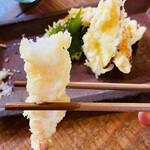 そば草香 - 大好物の海老はやっぱり最初に食べるよ