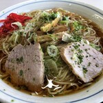 中華そば志のぶ支店 - 冷やし中華（２玉）：750円税込