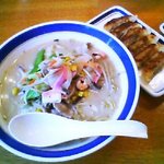 リンガーハット 鶴ケ島インター店 - ちゃんぽんセット