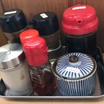 中華料理 四川 - 卓上調味料