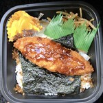 モモヤ - おかかのり弁当310円