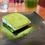 丸の内 CAFE 会 - ■宇治抹茶ティラミス 570円(外税) / 抹茶フルーツティー 600円(外税)■