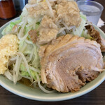 かじろうramen7 - にんにく、脂、野菜まし