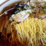 菅野食堂 - 極細縮れ麺！