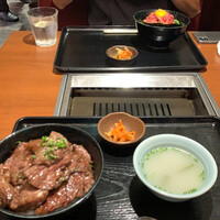 焼肉家 KAZU 神楽坂 - 