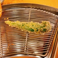 てんぷら 山の上 Roppongi 東京ミッドタウン店 - シシトウ