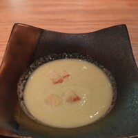 イトウ ダイニング バイ ノブ - 枝豆のスープ