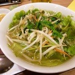 フォーハノイ 北千住 - 炒め野菜とハーブ野菜のフォー