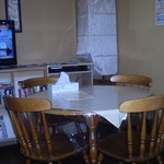 カレーハウス芳柳 - テーブル席