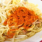 ラーメン二郎 - 一味投下～♪