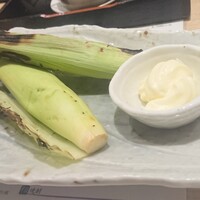 椿や - 熱々ヤングコーンの甘味&風味を濃い～ぃ緑ハイで楽しむ☆