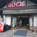 ROCK - 店舗入口