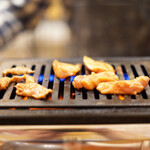 名物鶏ホルモン ひね屋 - 